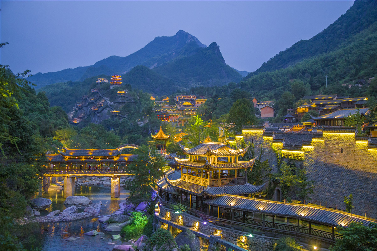 [W-16] 유채꽃 바다 중국 황령풍경구 4박5일