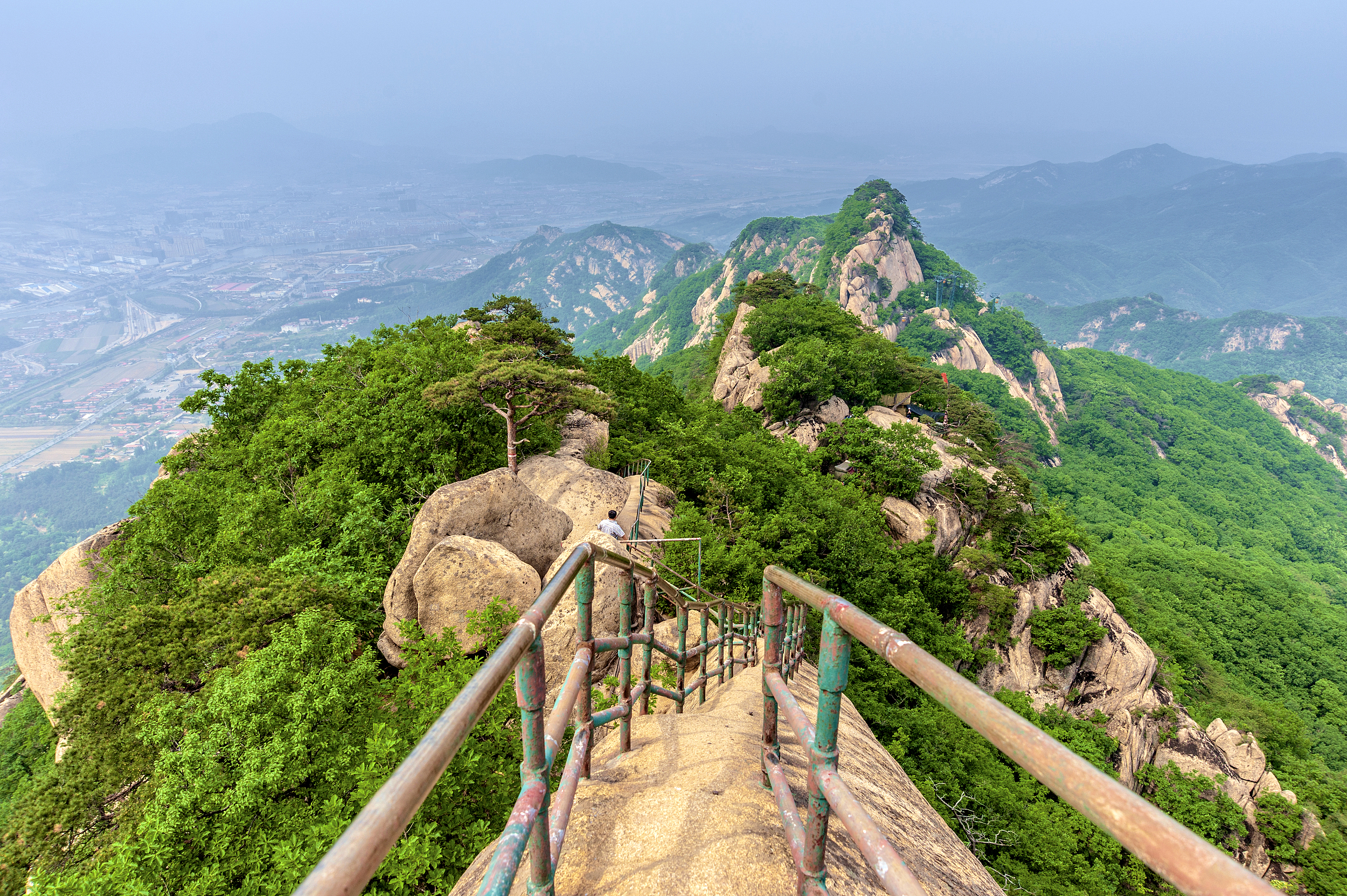 [W-17] 백두산 서파&남파&북파+단동 봉황산 트레킹 6일