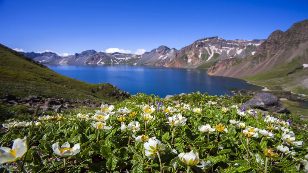 [W-17] 백두산 서파&남파&북파+단동 봉황산 트레킹 6일